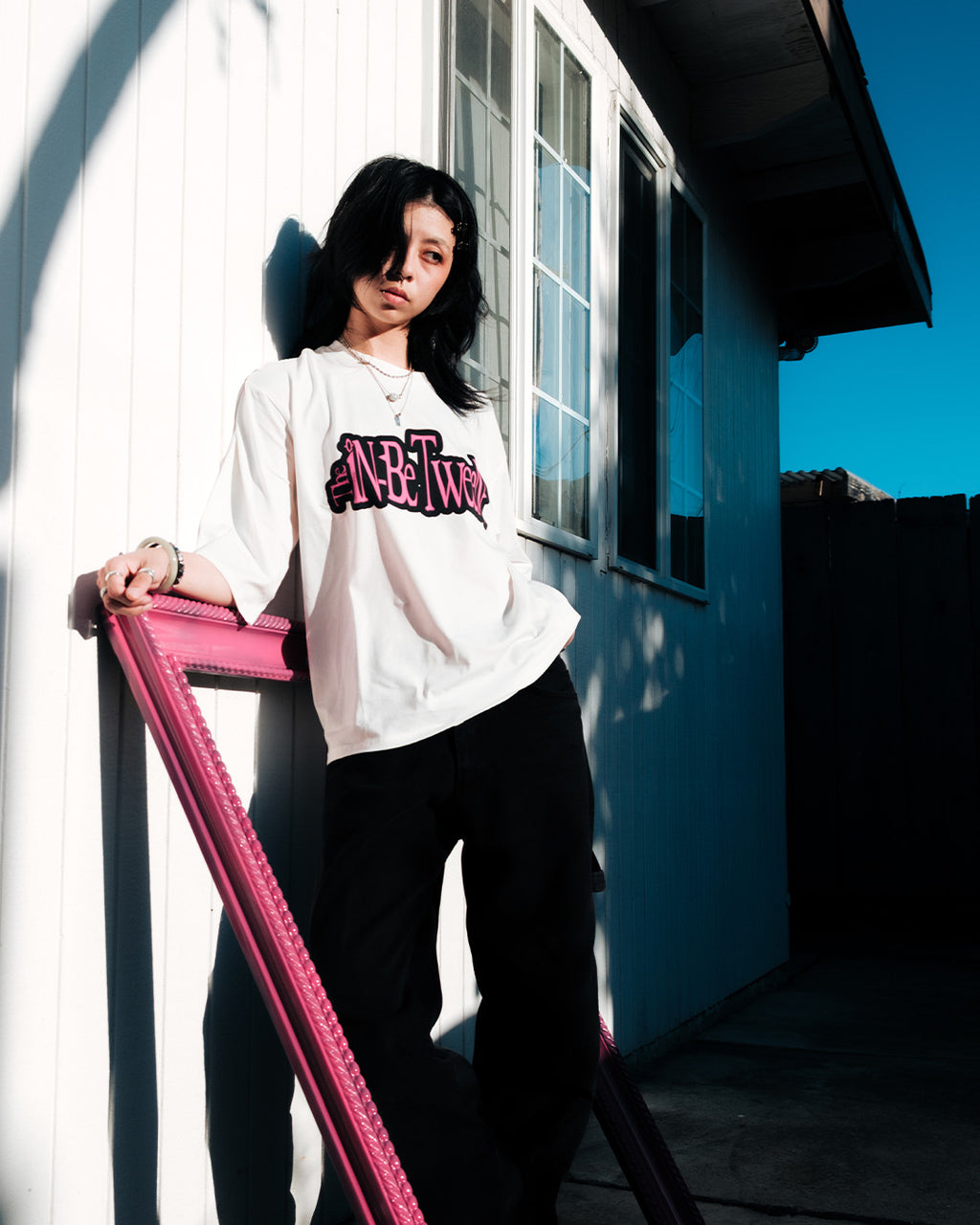 "the in-between" half sleeve tee