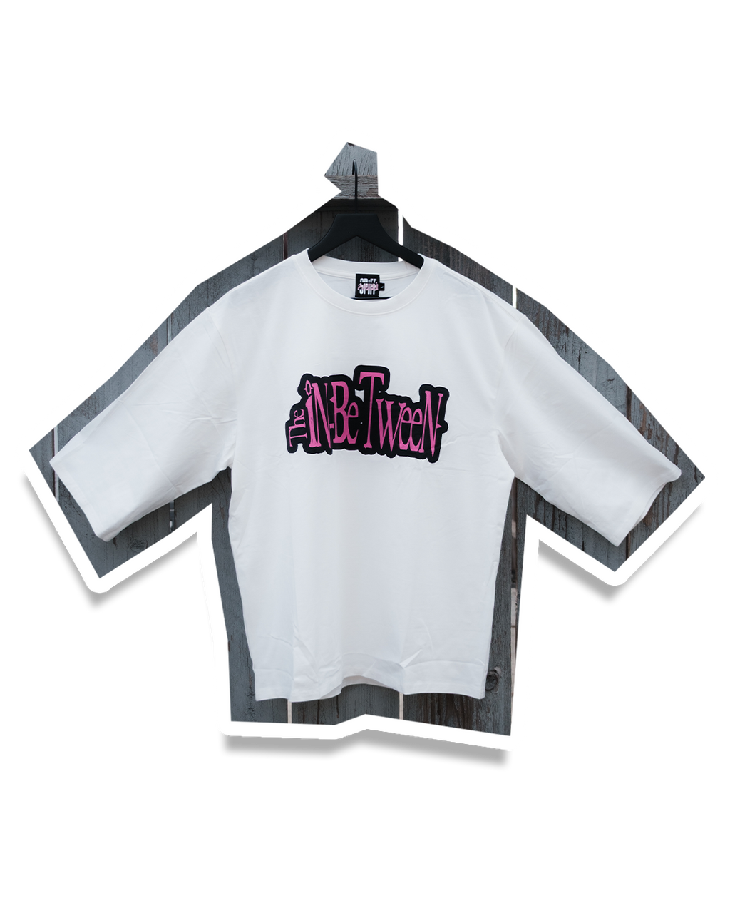 "the in-between" half sleeve tee