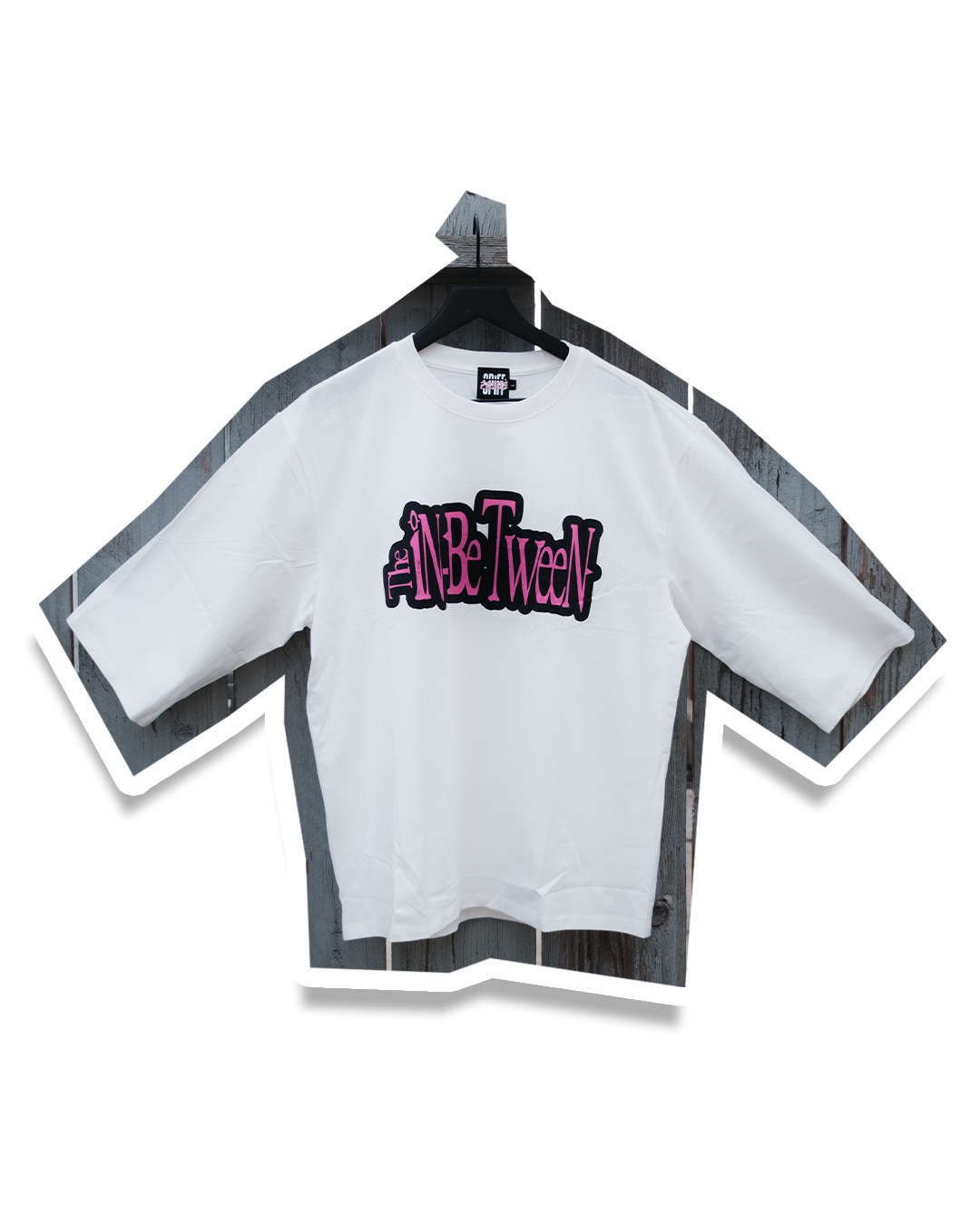 "the in-between" half sleeve tee
