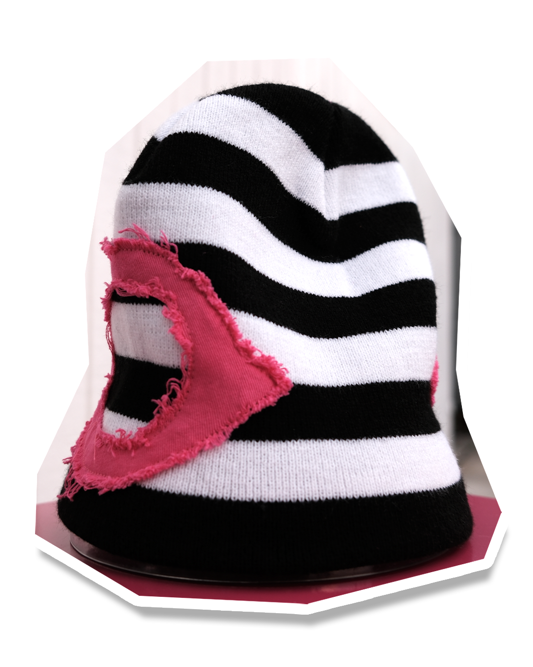 SHHH... [dragon eye striped skulli]