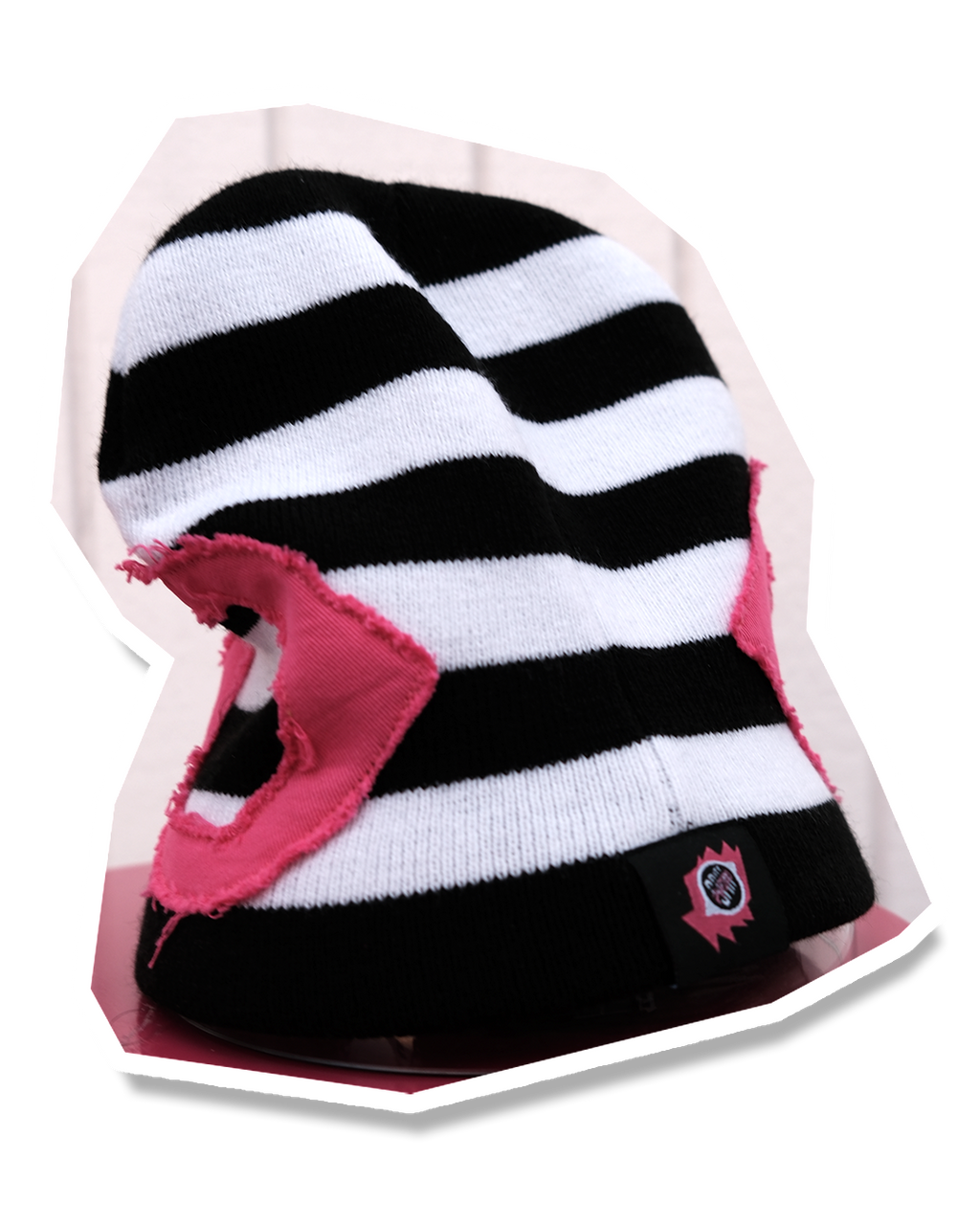 SHHH... [dragon eye striped skulli]